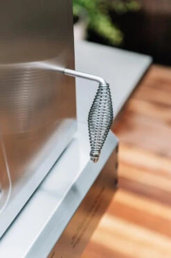 Summerset The Oven SS-OVBI Outdoor Pizza Oven- Replaces Pacific Living -Outdoor Bbq Store Summerset Oven 2 95913.1697821123.1500.1500